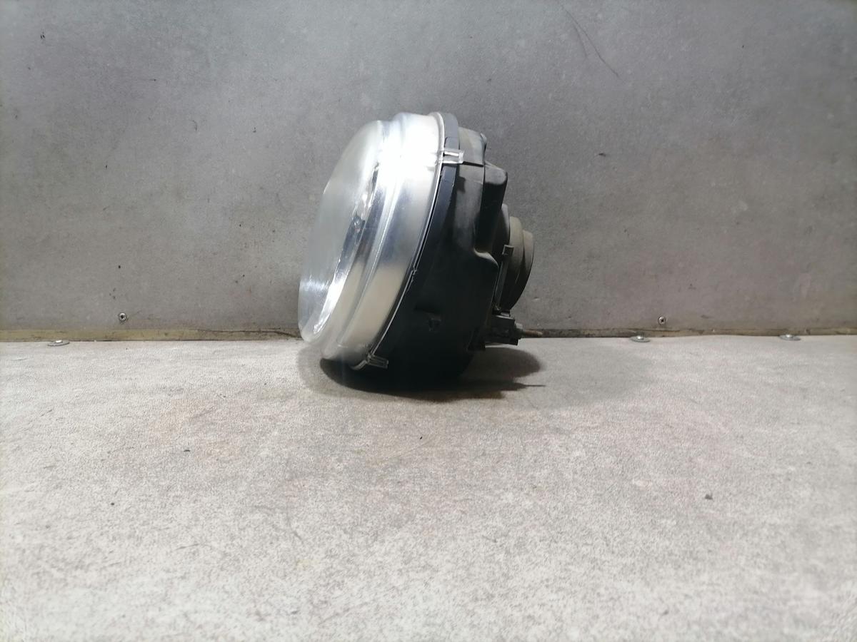 Jeep Cherokee KJ original Scheinwerfer vorn links Halogen mit LWR oberhalb vergilbt Bj.2001